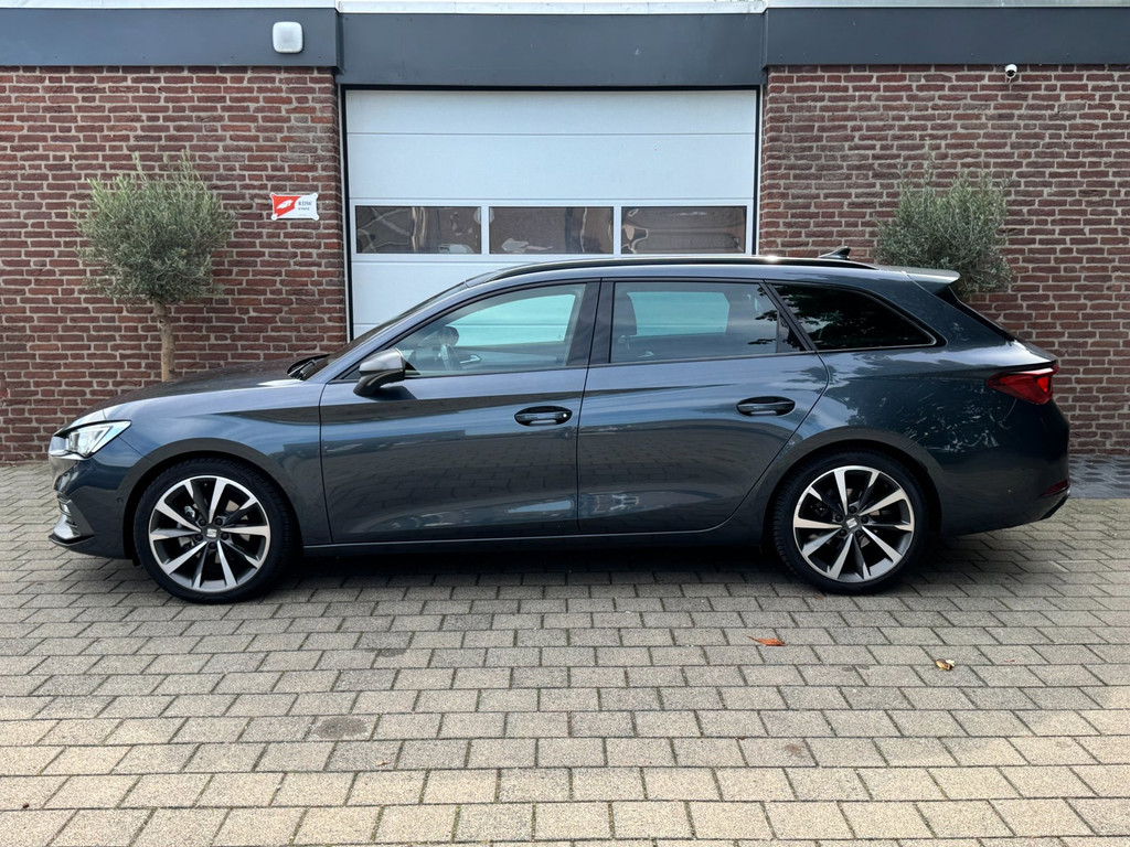 SEAT Leon Sportstourer 1.5 eTSI FR Launch Edition|150PK|Sfeerverlicht|Sportstoel| 57041909-2.jpg | Vissers Automotive