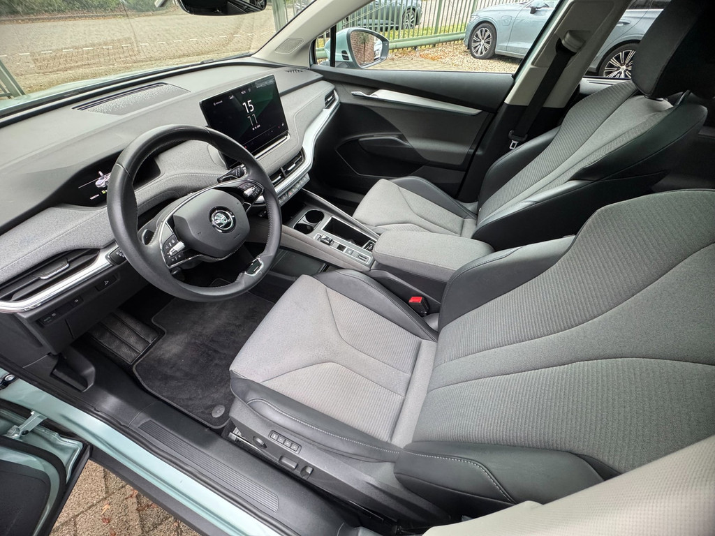 Škoda Enyaq iV 80 |SOH90%| Pano|Trekhaak|Winter-pakket|Side-assist| 57322017-2.jpg | Vissers Automotive